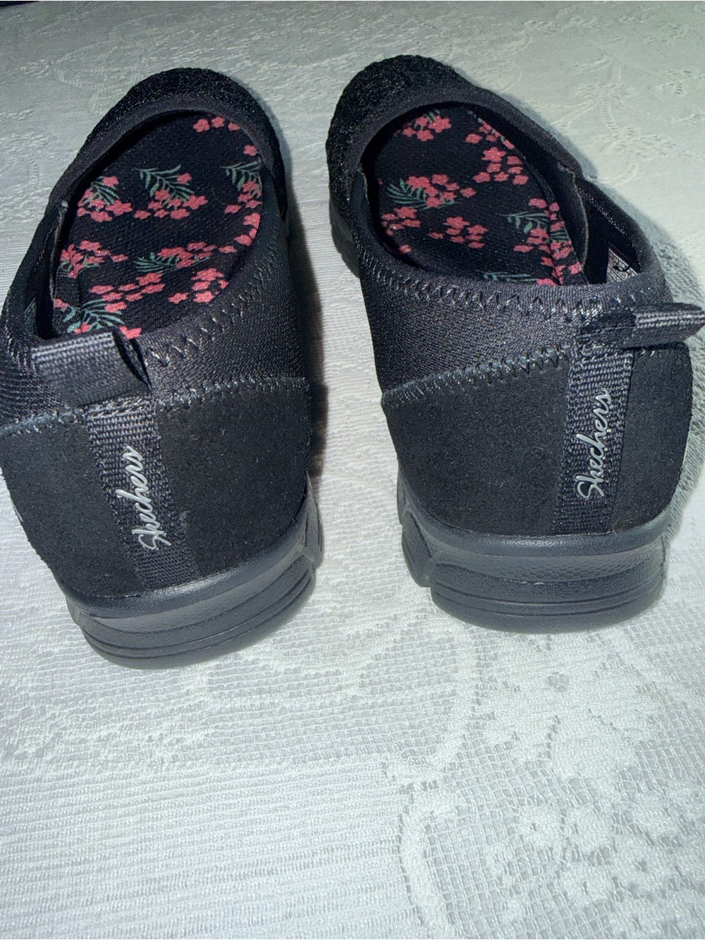 Skechers Air-Cooled Memory Foam Black Lace Slip On Flats 23422 BBK Womens 9.5 - Picture 5 of 9
